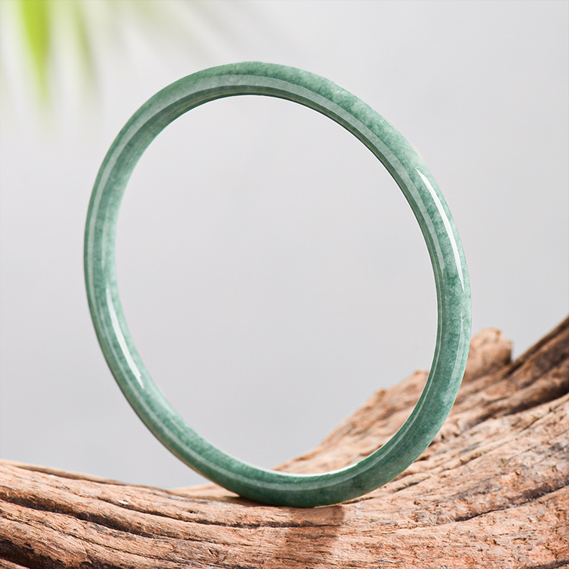 Natural Burmese Jadeite Bracel - Bracelets 评论和价格